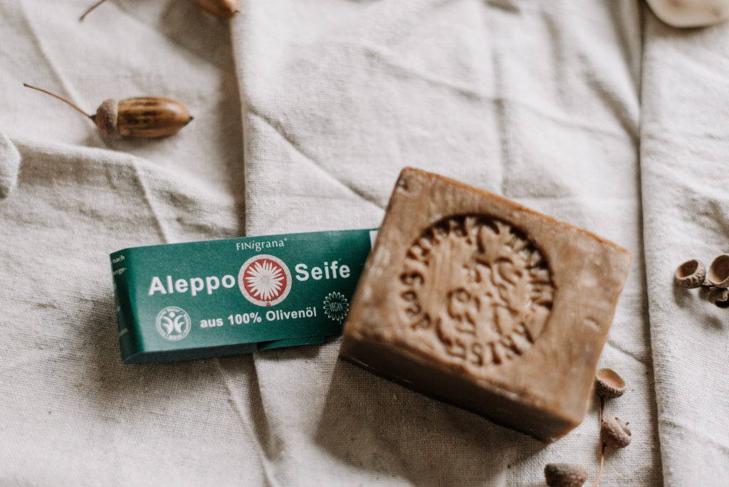 Unterschied zwischen Seifen: Was ist Kernseife, Naturseife, Haarseife und andere Seifen. Für was eignen sich Aleppo- und Olivenseife?