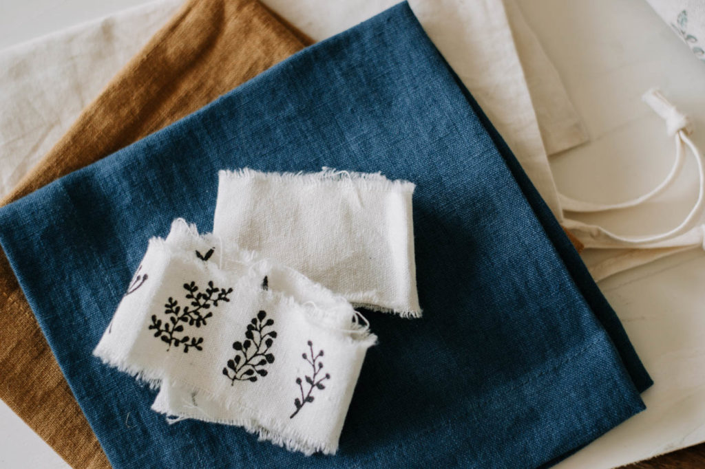 DIY Geschenktuch binden mit der Furoshiki Tradition ist einfach, nachhaltig und Zero Waste. Wie das funktioniert? Meine Anleitung für Anfänger