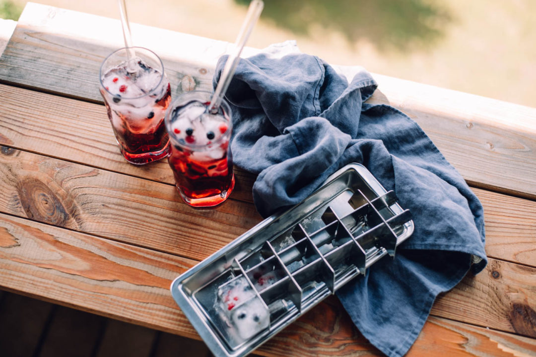 Eiswürfel selber machen: Die 5 coolsten Rezepte mit Beeren, Kräutern, Ingwer ... Erfrischung für den Sommer mit Eiswürfelform aus Edelstahl.