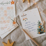 Nachhaltiger Adventskalender als Postkarte: Kleines Geschenk oder Mitbringsel für die Adventszeit - Grußkarte mit Sinn