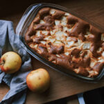 Was tun mit Falläpfeln? Schrumpelige Äpfel zu leckerem Apfelschmarren verarbeiten: Schnelles, einfaches Rezept für Freunde und Familie.