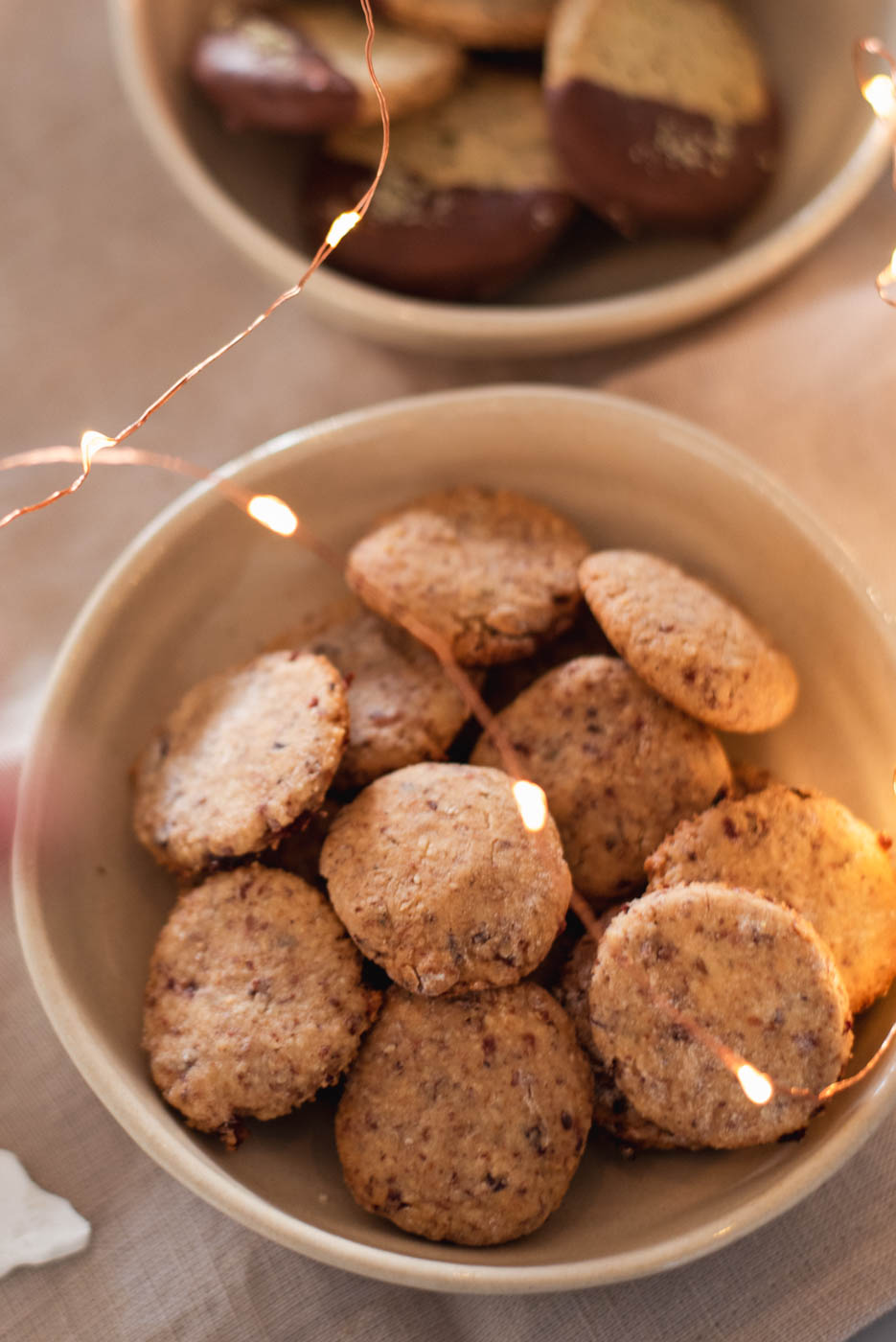 Vegane Mandel-Cranberry Plätzchen backen - Uponmylife