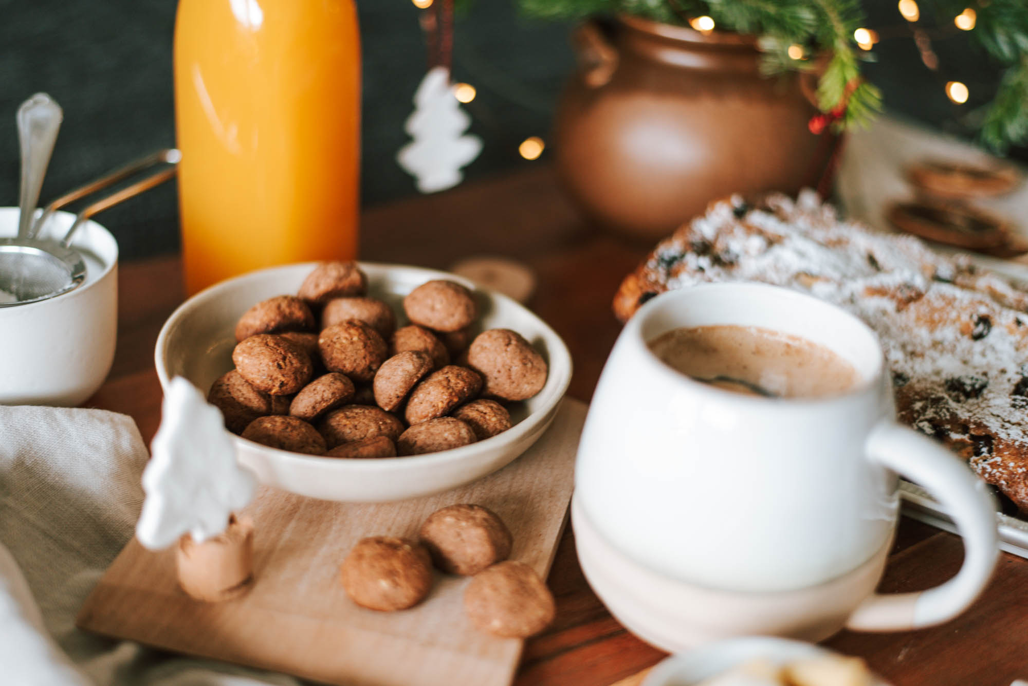 Einfaches, veganes Rezept für leckere Linzerplätzchen zu Weihnachten, dass euch allen mit Links gelingt - einfache Alternative zur Linzertorte