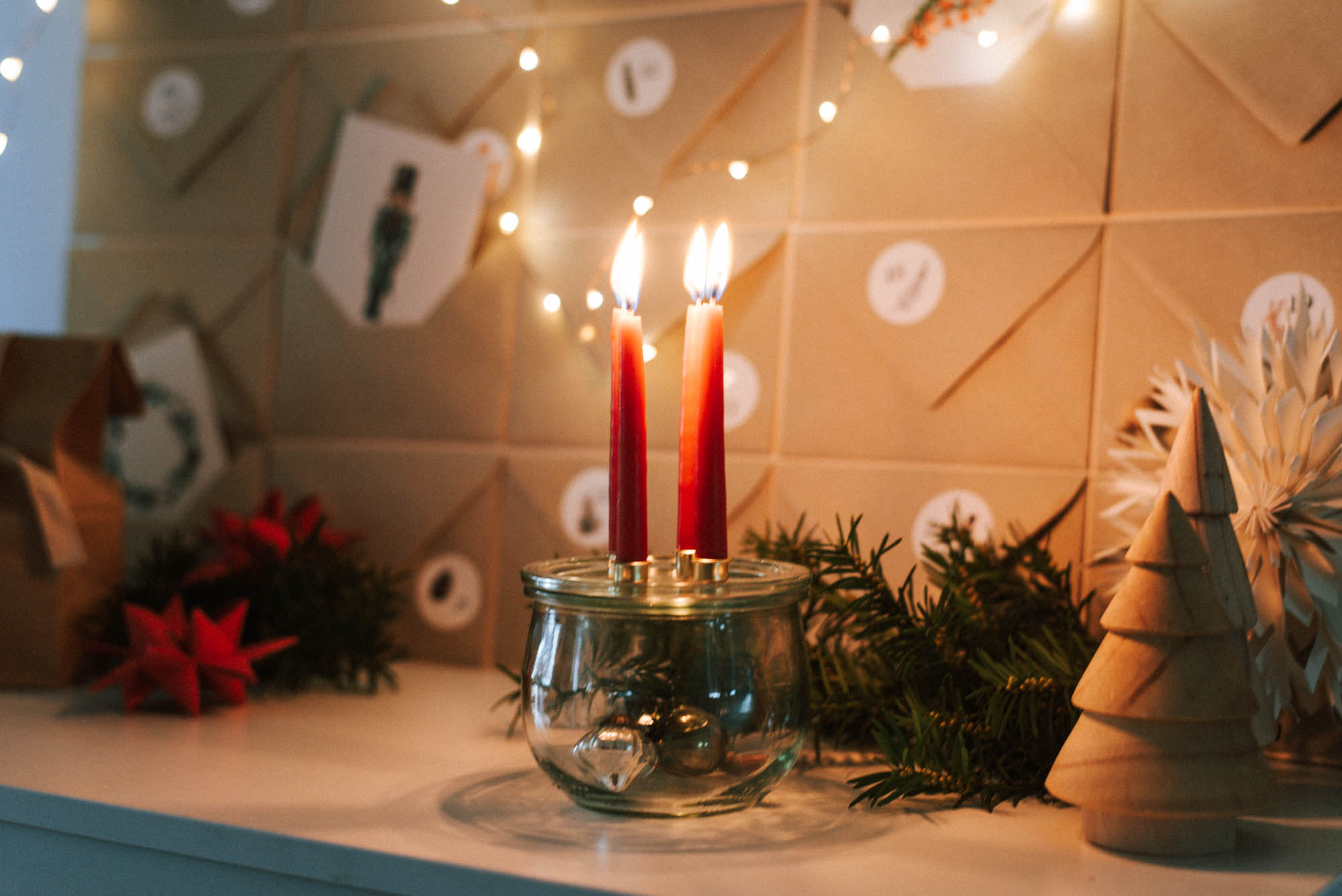 Kleiner Adventskranz selber machen: Upcycling DIY Ideen für kleine Tische, Studenten, Minimalisten aus drei Gegenständen