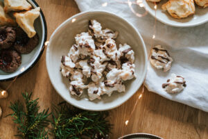 Mandel-Splitter: Weihnachtliches Rezept für leckere Plätzchen mit karamelisierten Mandeln. Einfach, schnell und gelingsicher für Anfänger!