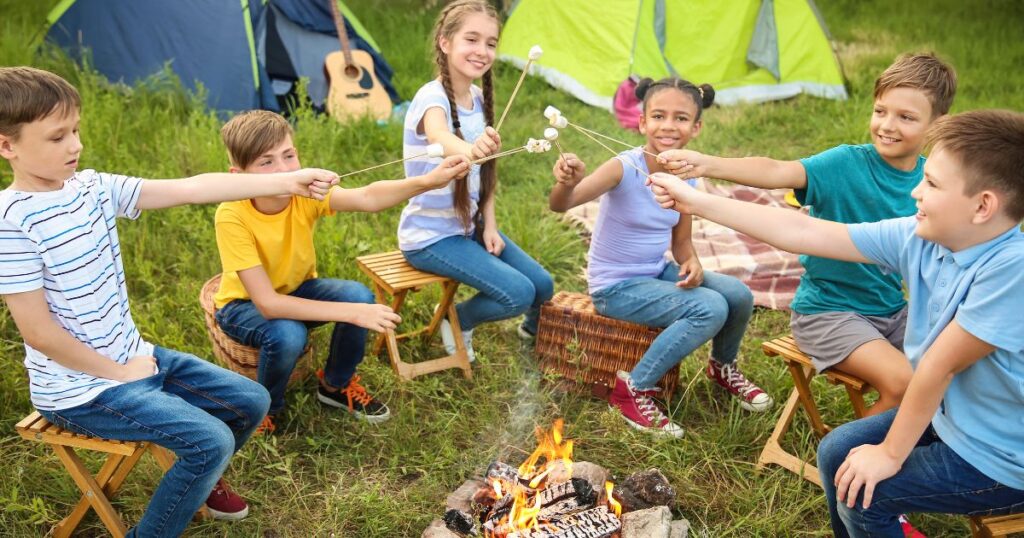Sommerliche Spiel‑ und Bastelideen für Kleinkinder – kreativ, schnell vorbereitet und perfekt für heiße Tage.