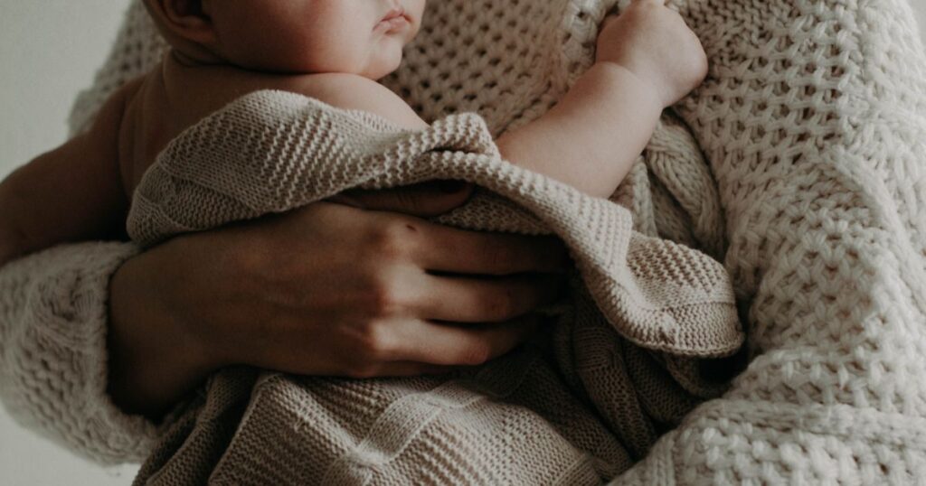 Moderne Geschenkideen zur Taufe: personalisiert, nachhaltig und liebevoll. Entdecke die schönsten Taufgeschenke für Mädchen und Jungen.