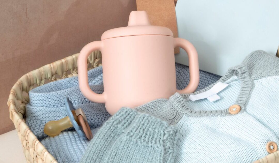 Moderne Geschenkideen zur Taufe: personalisiert, nachhaltig und liebevoll. Entdecke die schönsten Taufgeschenke für Mädchen und Jungen.